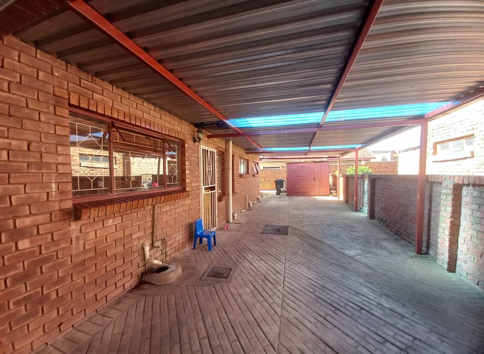 3 Bed House in Atteridgeville photo number 17