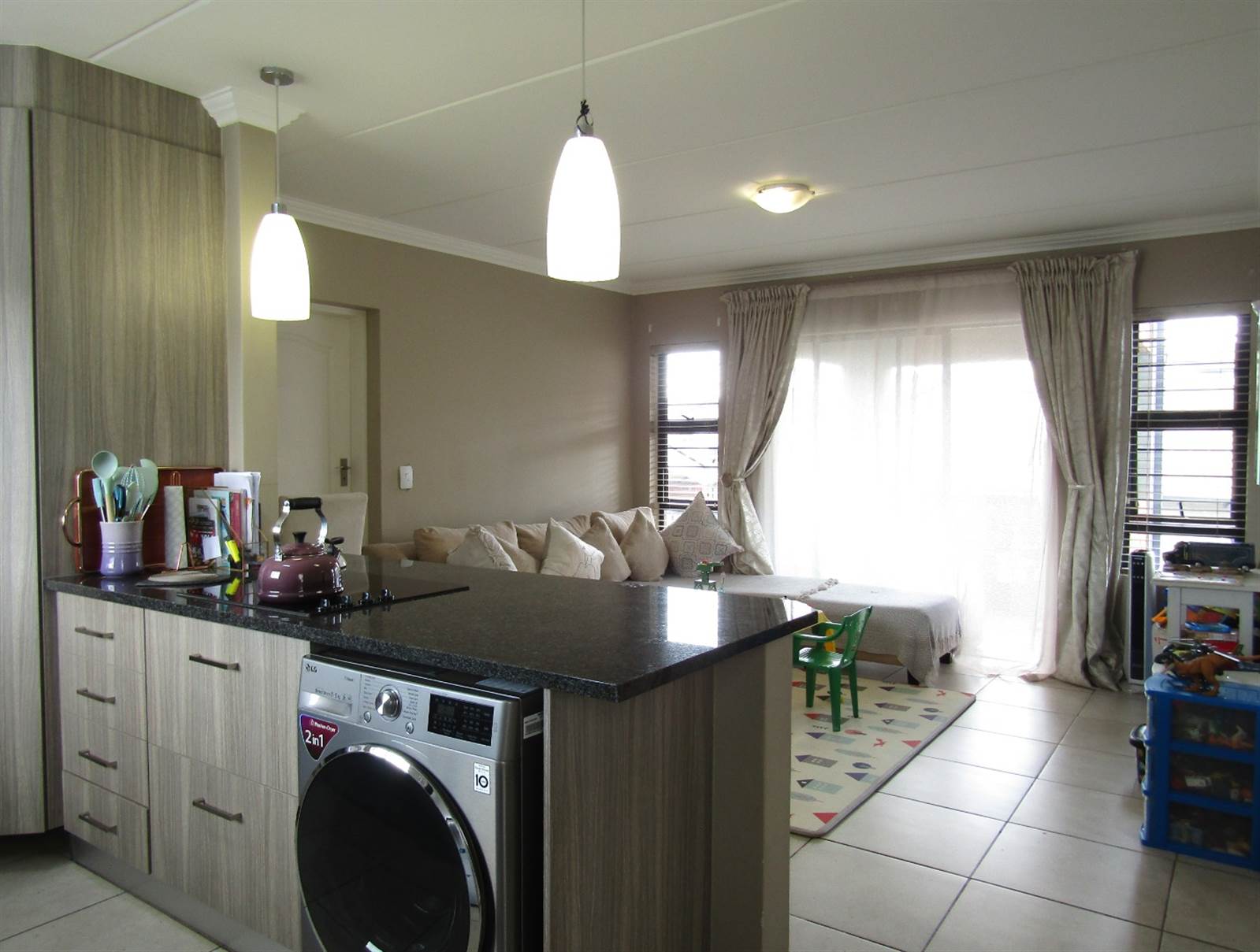 2 Bed Apartment in Amberfield photo number 1