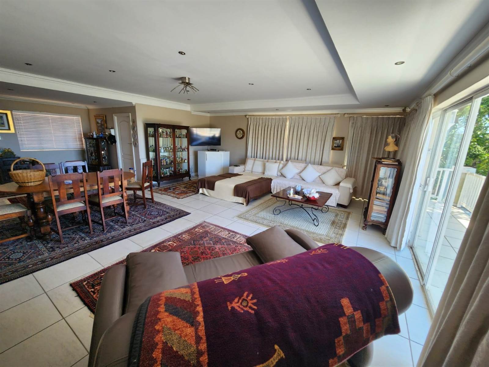 8 Bed House in La Lucia photo number 7