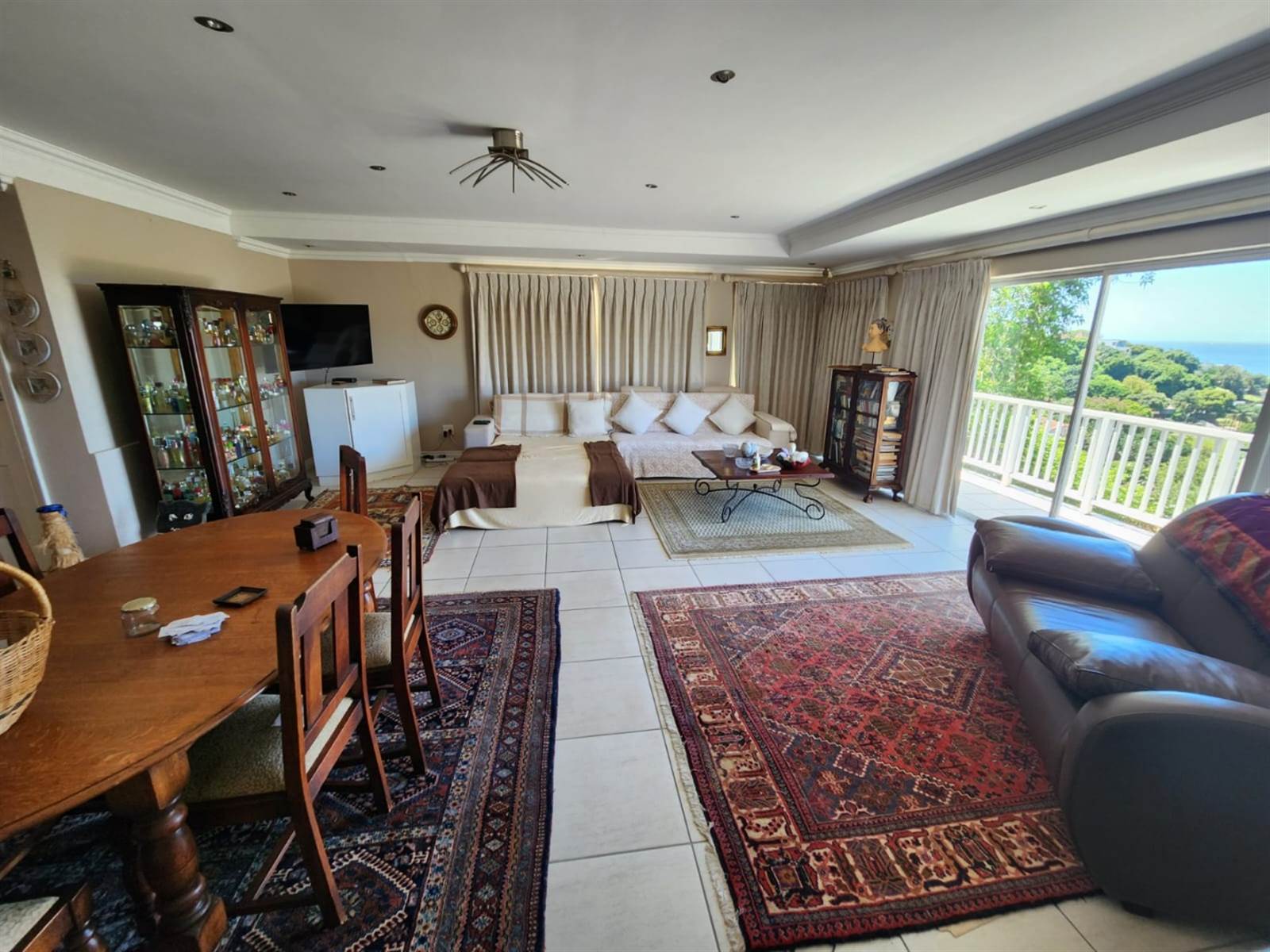 8 Bed House in La Lucia photo number 6