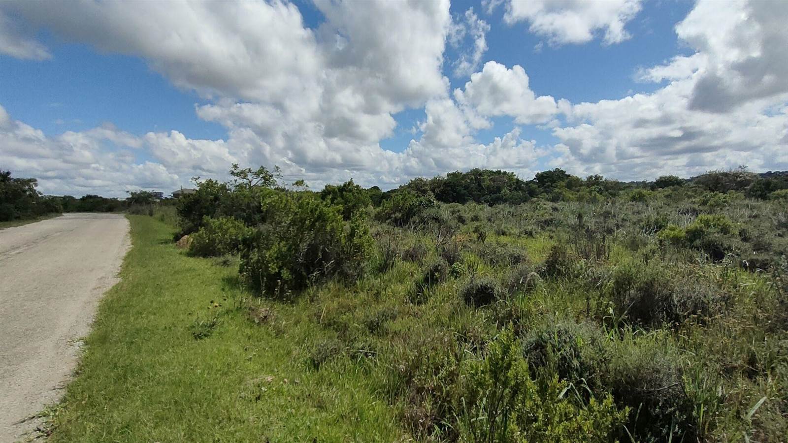 953 m² Land available in Boesmansriviermond photo number 18