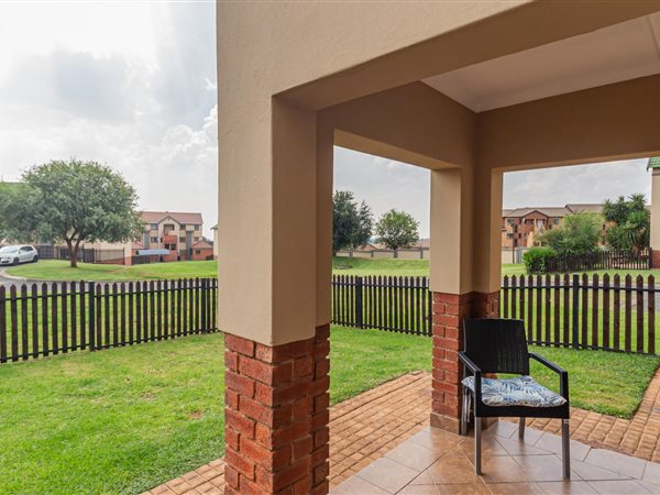 2 Bedroom Flat 2 Bedroom Flat