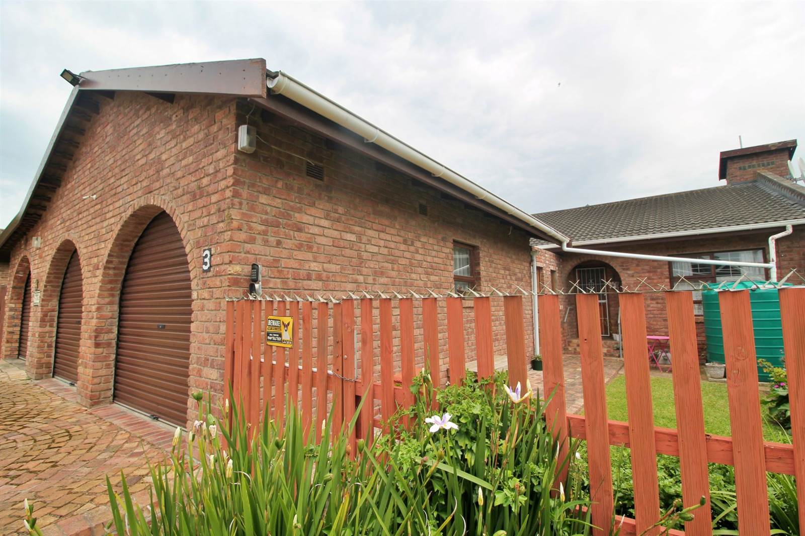 2 Bed Apartment in Port Alfred photo number 1