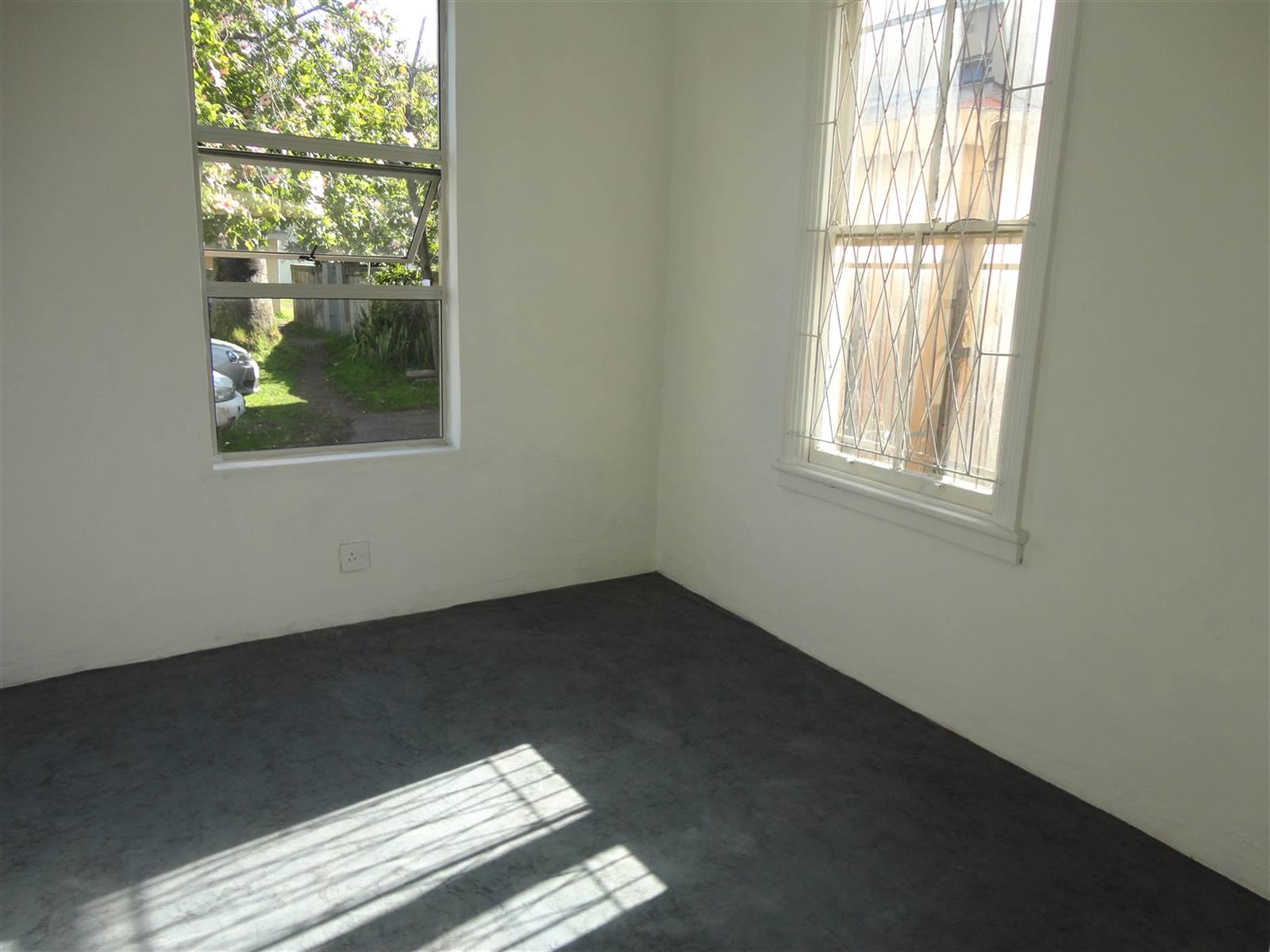 1 Bed Flat in Southernwood photo number 8