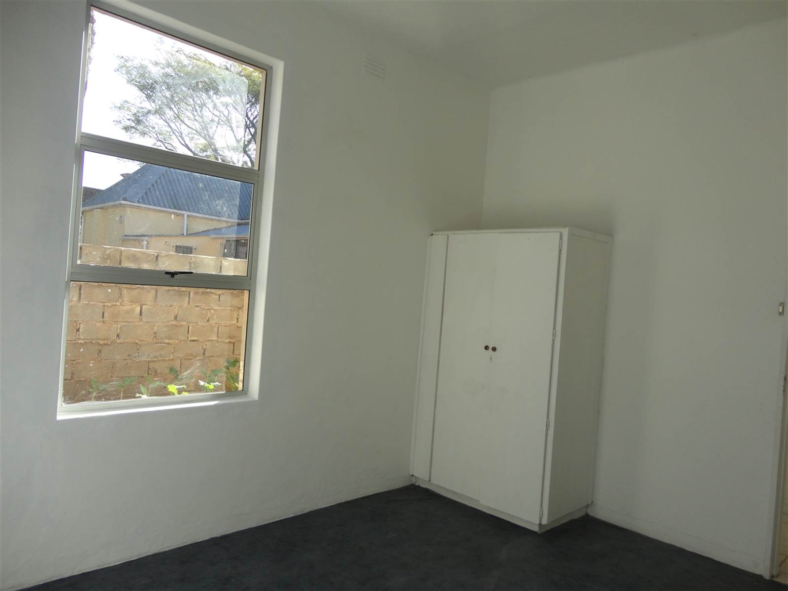 1 Bed Flat in Southernwood photo number 10