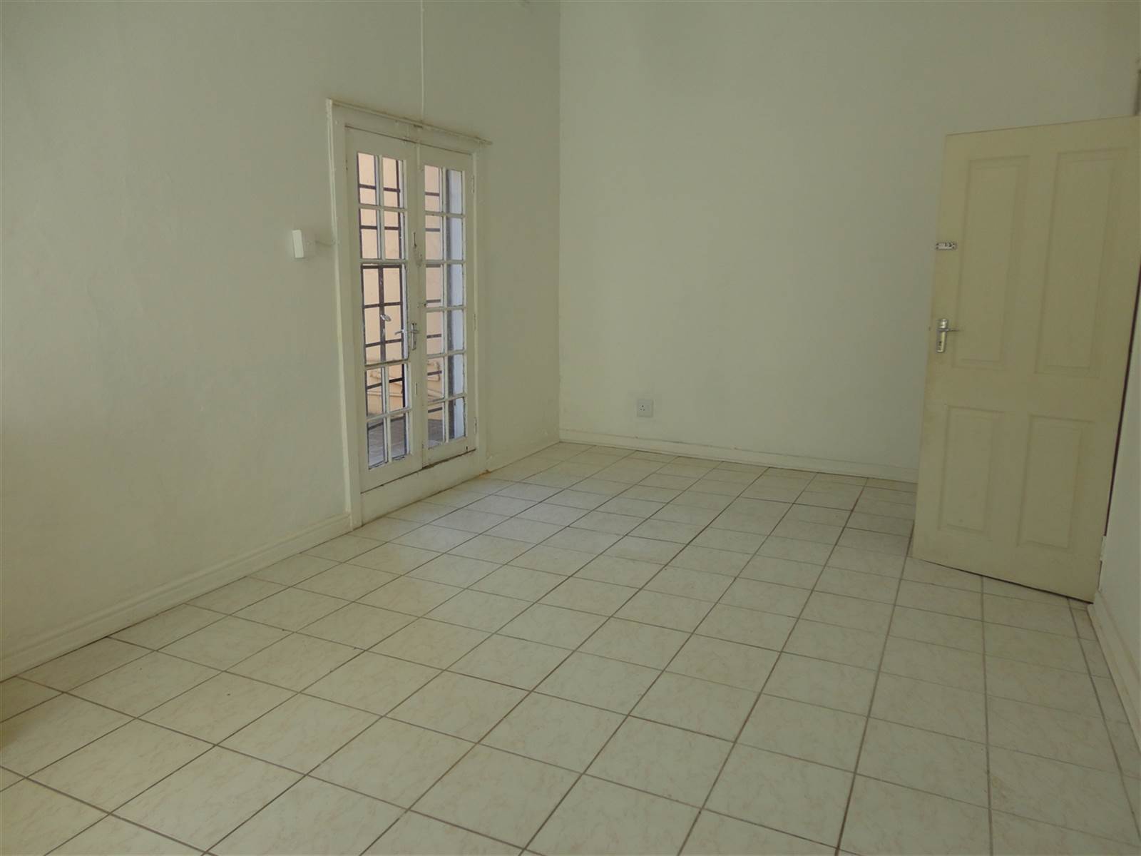 1 Bed Flat in Southernwood photo number 17
