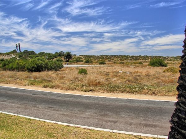 414 m² Land available in Shelley Point
