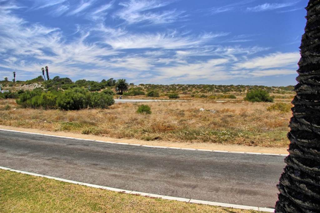 414 m² Land available in Shelley Point photo number 1
