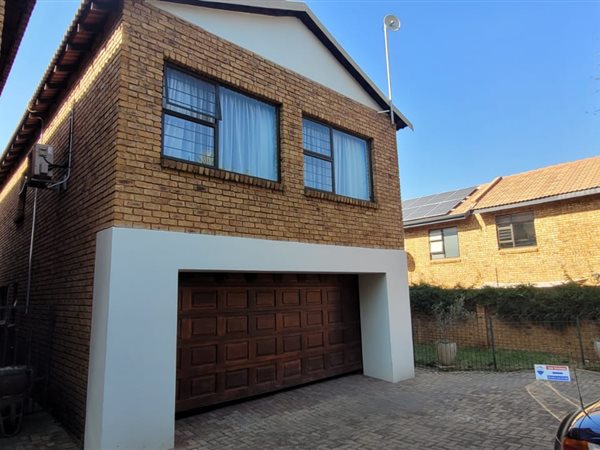 3 Bed Townhouse