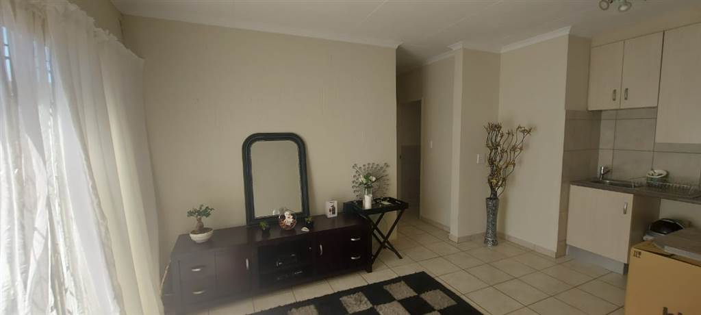 3 Bed Townhouse in Bonanne photo number 12