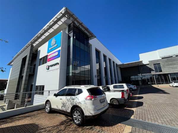 52  m² Office Space in Rivonia