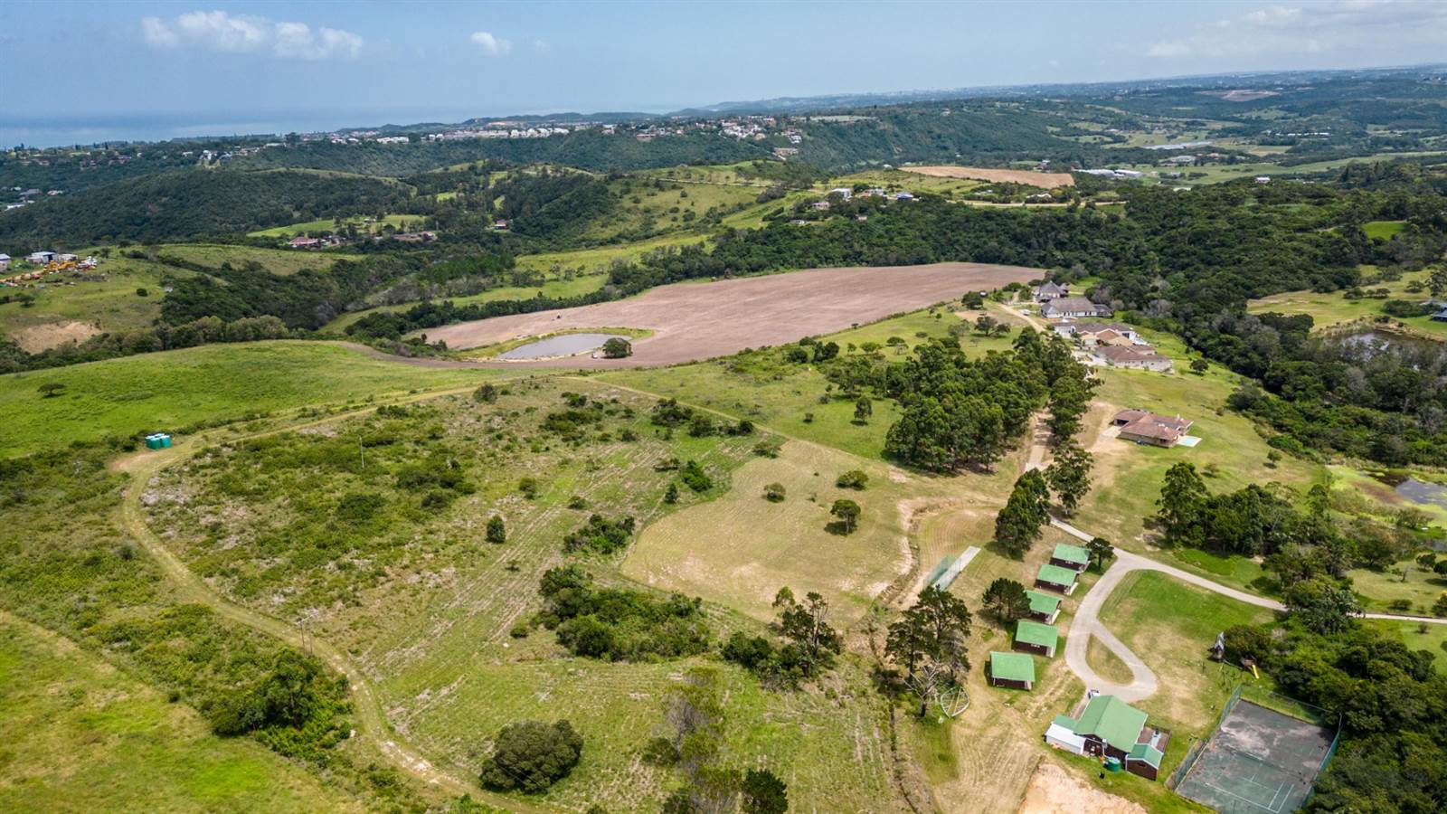 1379 m² Land available in East London Rural photo number 5