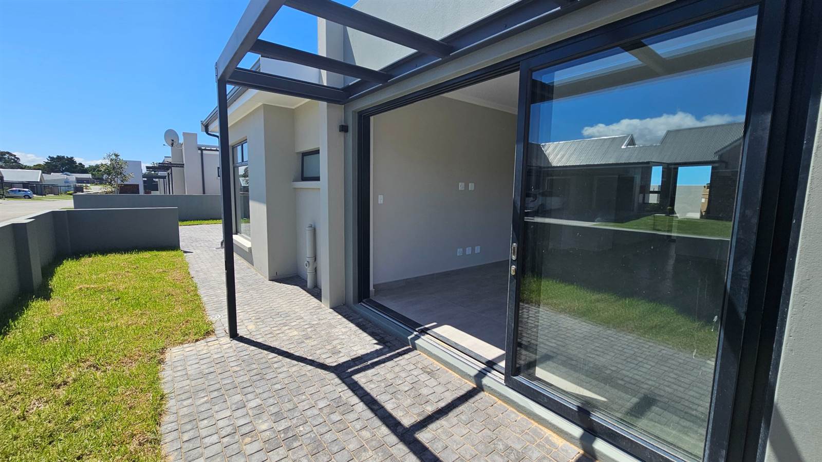 3 Bed House in Kraaibosch photo number 3