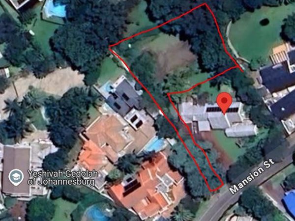 1 332 m² Land