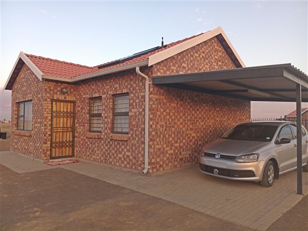 2 Bedroom House