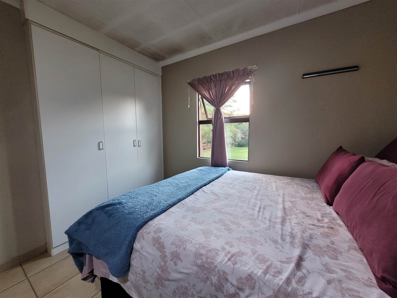 2 Bed Flat in Piet Retief photo number 8