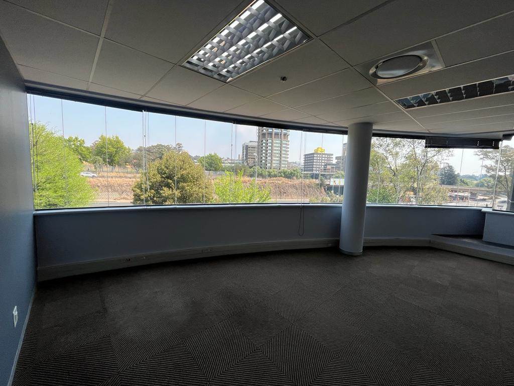 1400  m² Commercial space in Parktown photo number 10