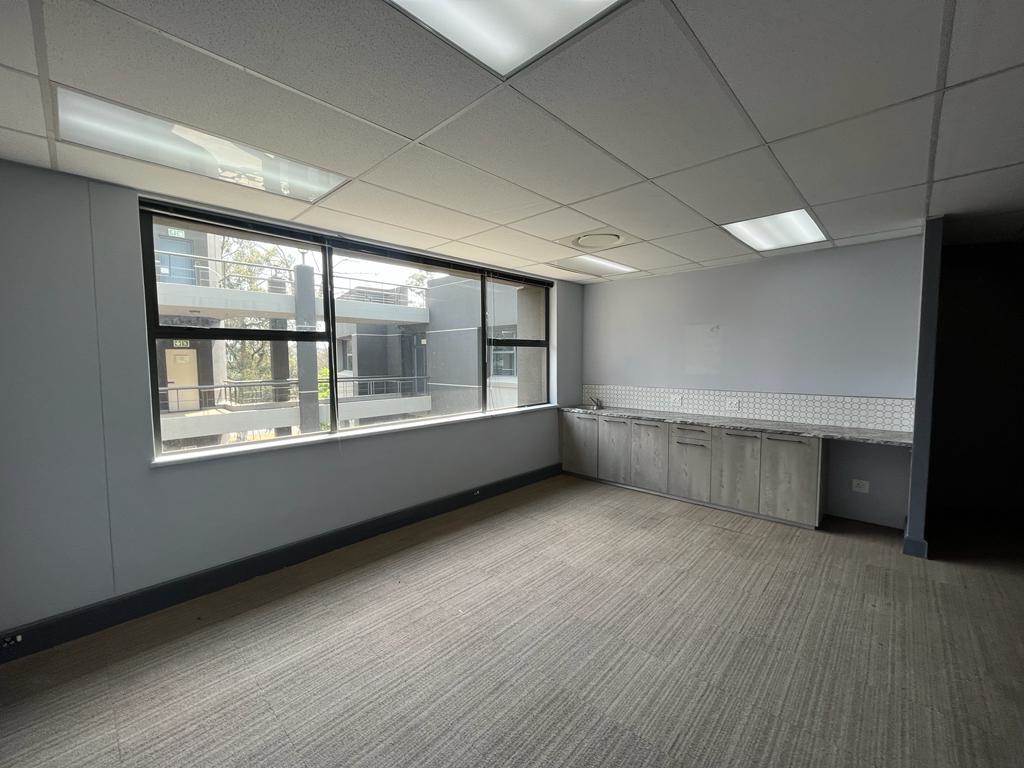1400  m² Commercial space in Parktown photo number 6