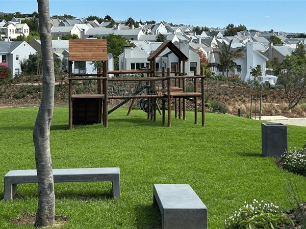 165 m² Land 165 m² Land