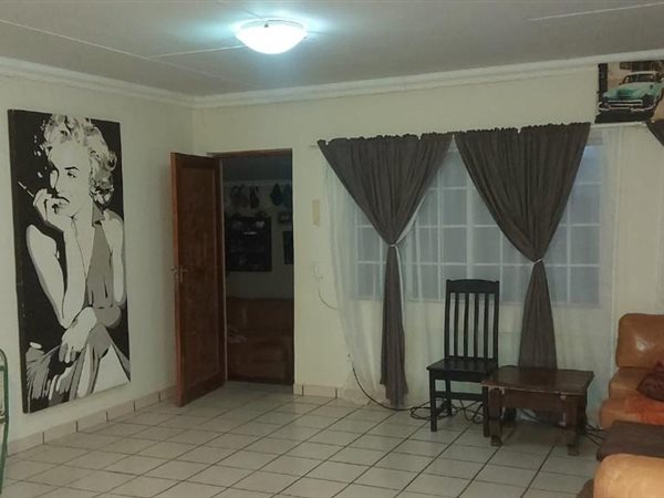 3 Bedroom House 3 Bedroom House