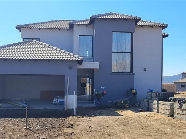 4 Bedroom House 4 Bedroom House