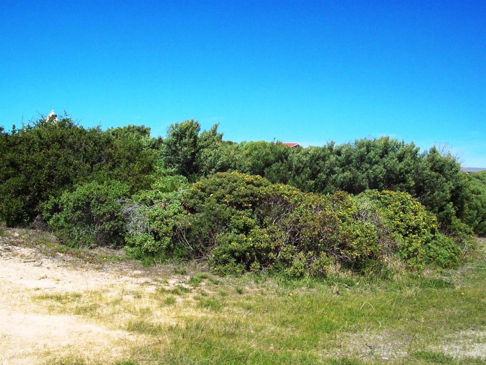 707 m² Land available in Pearly Beach photo number 1