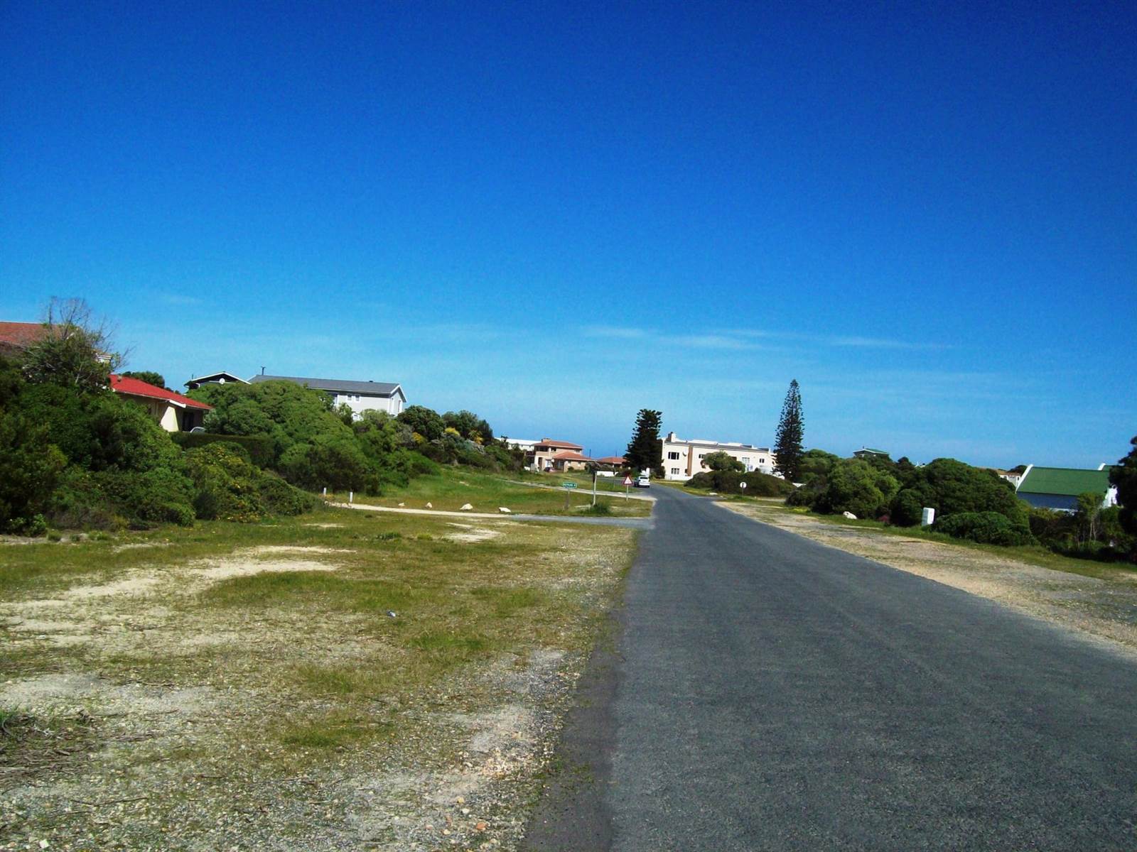 707 m² Land available in Pearly Beach photo number 2