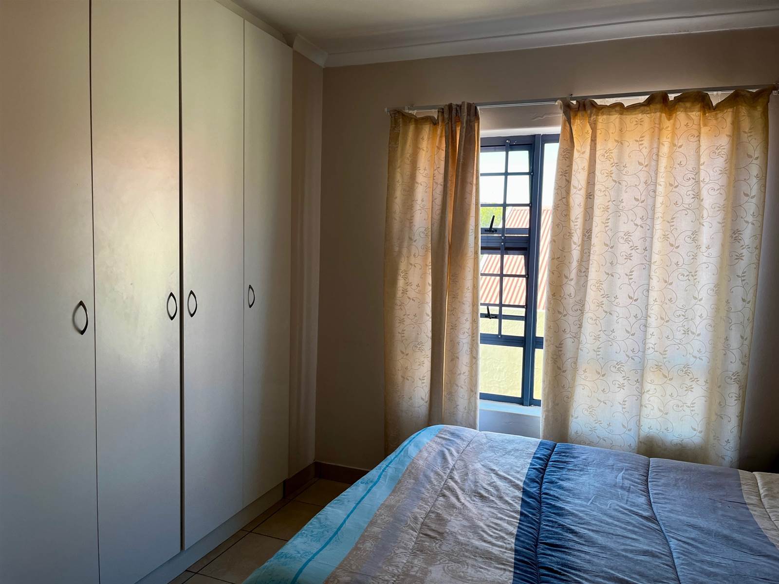 2 Bed Apartment in Winterhoek Park photo number 19