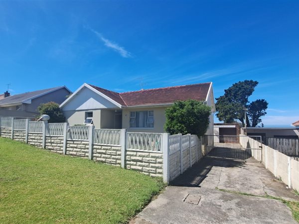 4 Bed House in Sunny Ridge