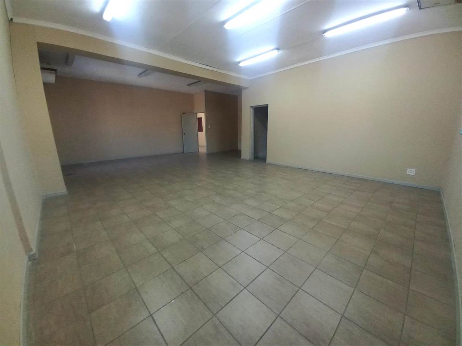Commercial space in Northmead photo number 14