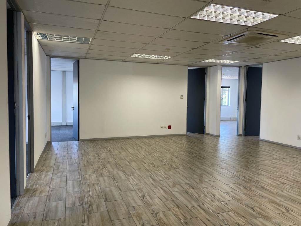 679  m² Commercial space in Halfway Gardens photo number 19