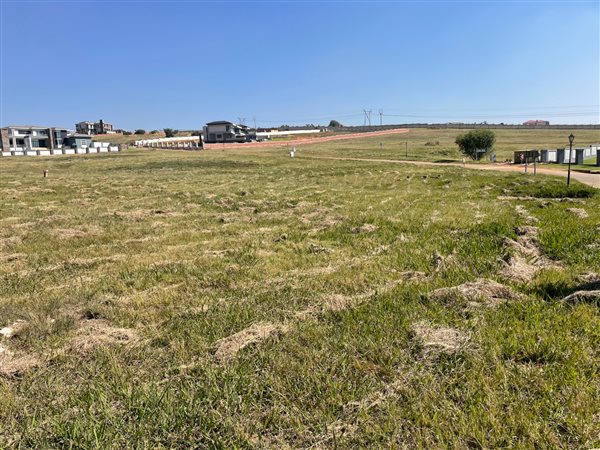 8 571 m² Land