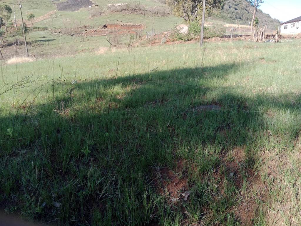 898 m² Land available in Edendale photo number 2