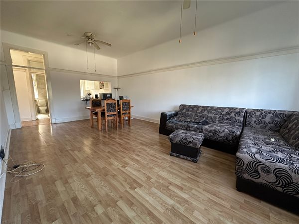 2.5 Bedroom Apartment 2.5 Bedroom Apartment
