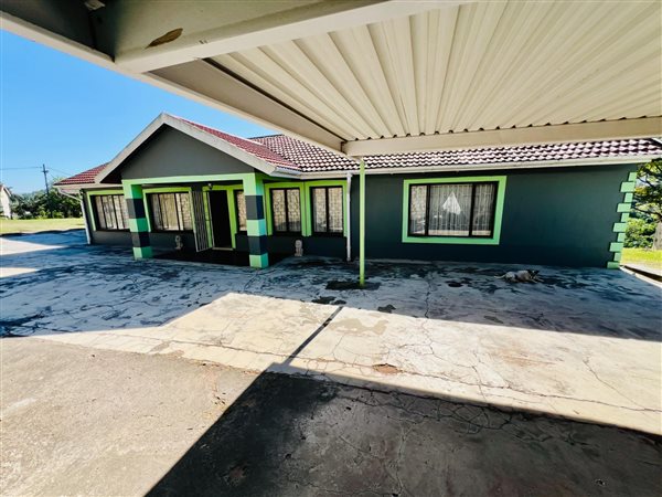 3 Bedroom House 3 Bedroom House