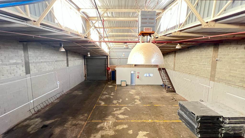 415  m² Industrial space in Selby photo number 12