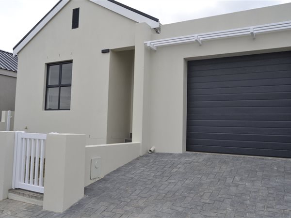 3 Bedroom House 3 Bedroom House