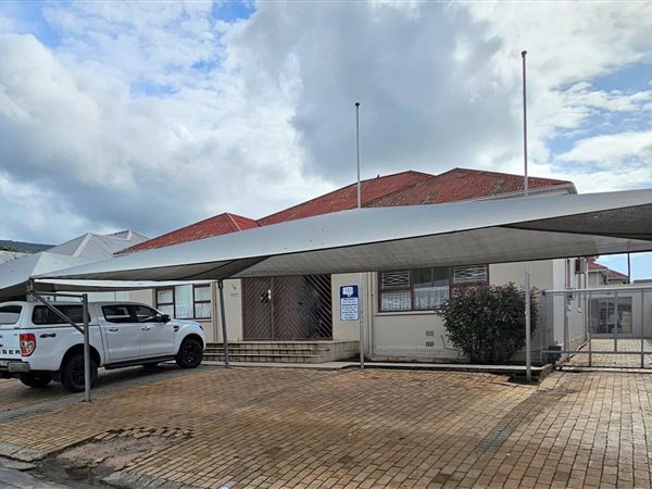 274  m² Commercial space in Paarl Central East