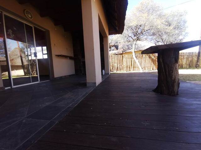 4 Bed Apartment in Mookgophong (Naboomspruit) photo number 4