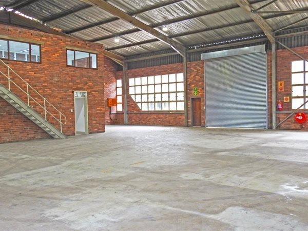 400  m² Industrial space