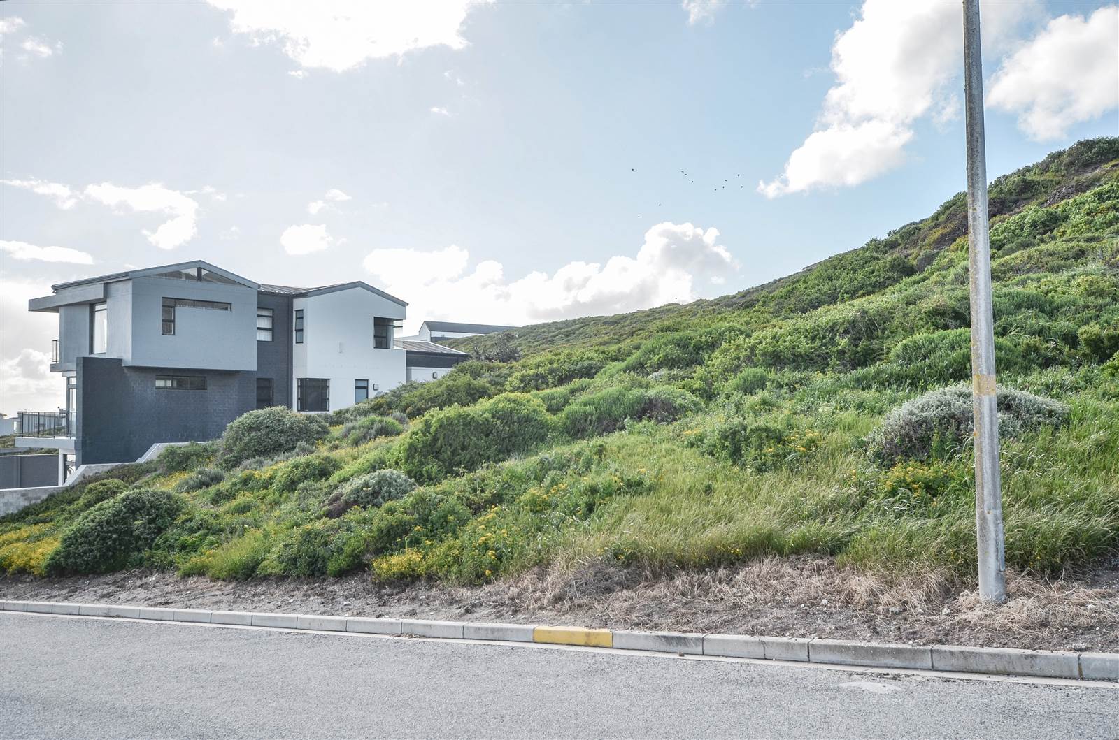 788 m² Land available in Yzerfontein photo number 5