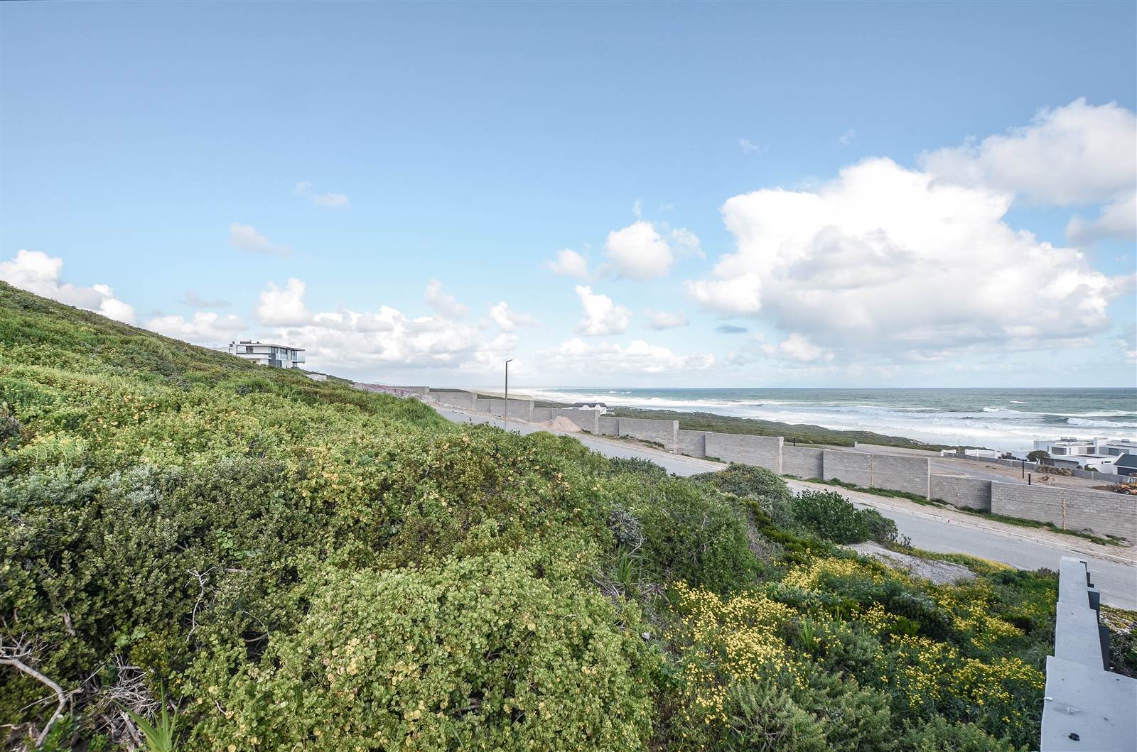 788 m² Land available in Yzerfontein photo number 7