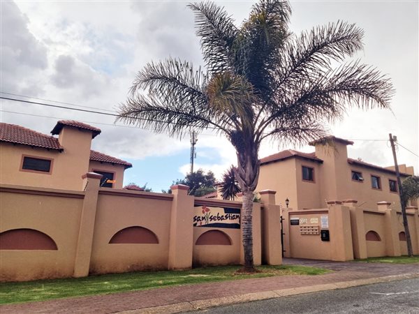 2 Bedroom Townhouse