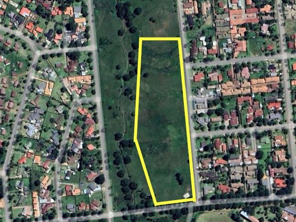 5 ha Land available in Ermelo