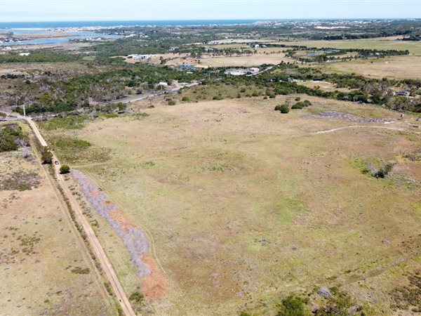 5 ha Land available in St Francis Bay