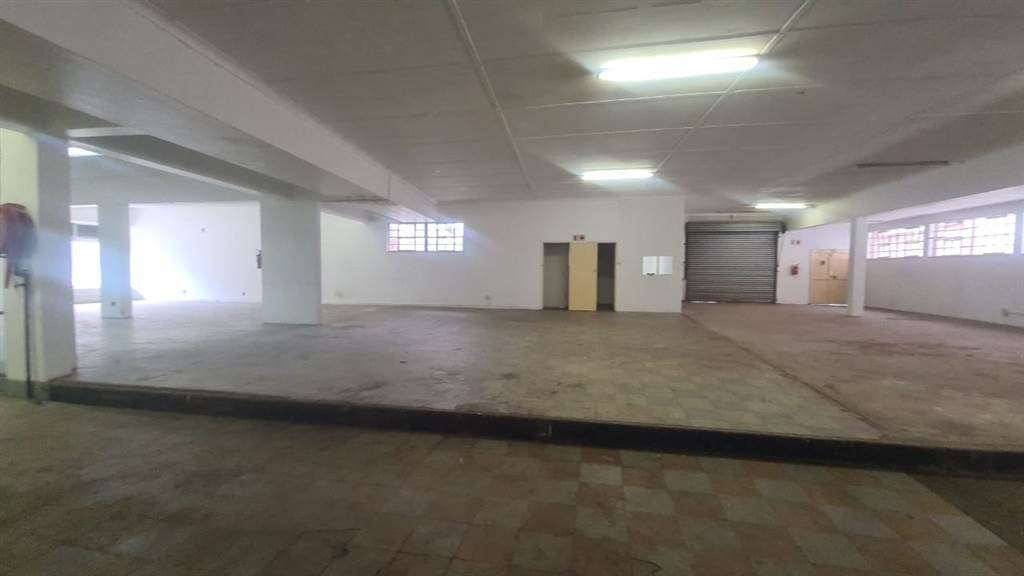 430  m² Commercial space in Pretoria Central photo number 6