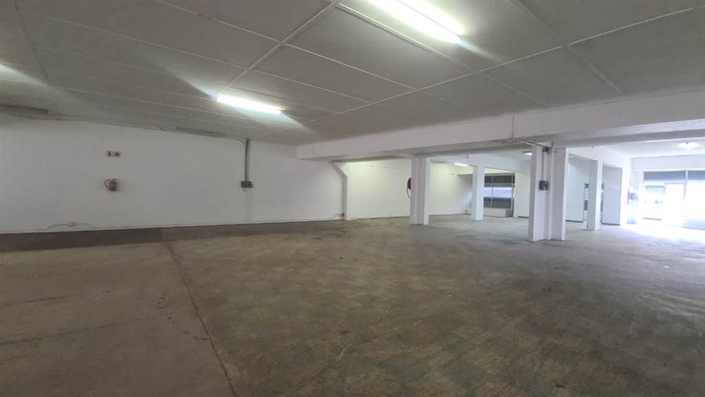 430  m² Commercial space in Pretoria Central photo number 5
