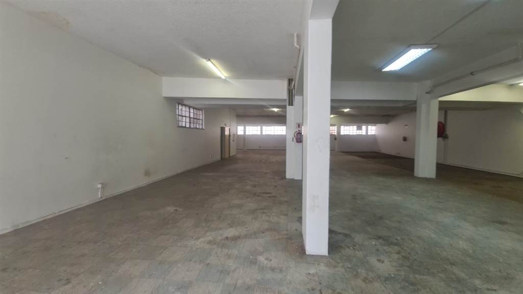 430  m² Commercial space in Pretoria Central photo number 10