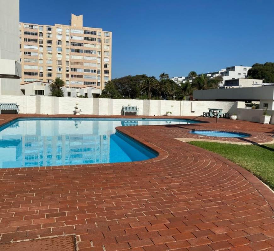 4 Bed House in Umhlanga Rocks photo number 19