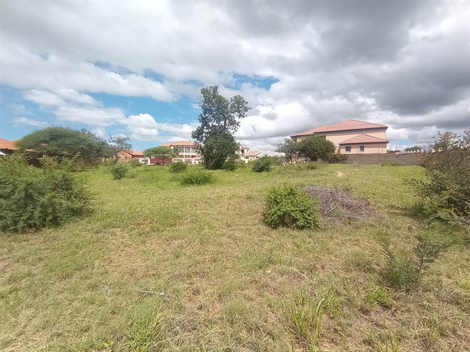 2705 m² Land available in Bendor Park photo number 9